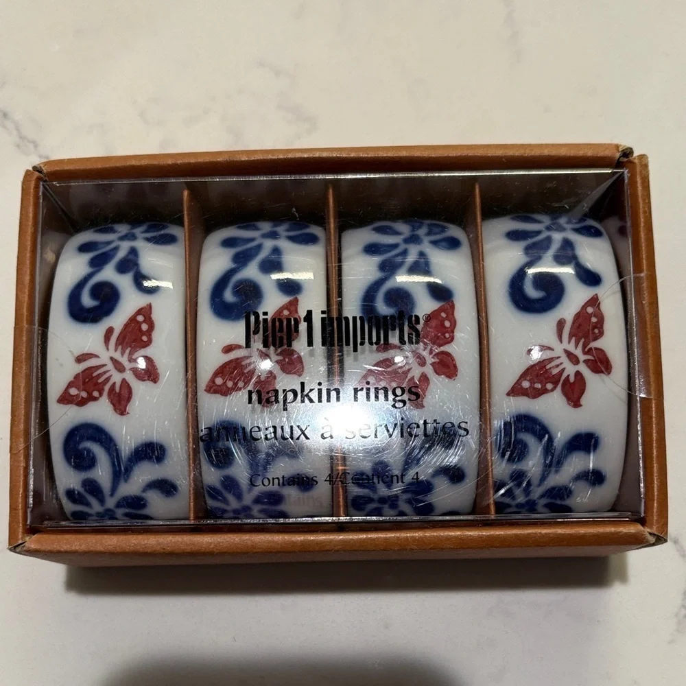 Pier 1 White Napkin Rings with Blue and Red Design new in box